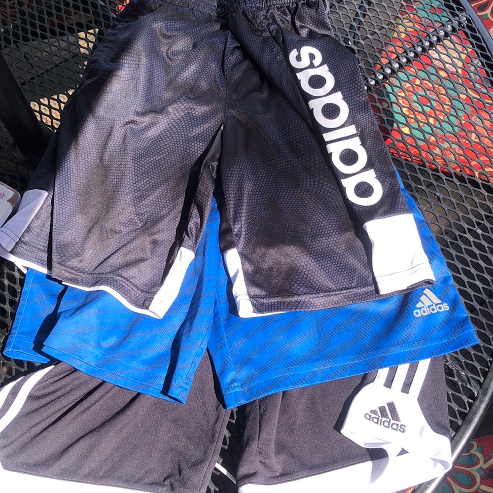Three shorts adidas 10-12 14-16